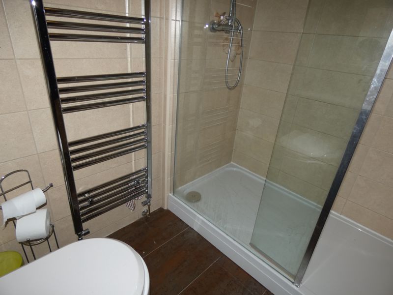 En-Suite- click for photo gallery